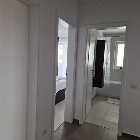 Roxy Apartments1